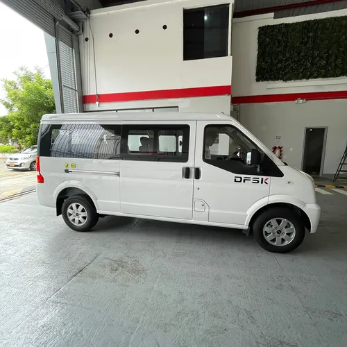 DFSK Van Pasajeros C37 1.5 9 Pasajeros