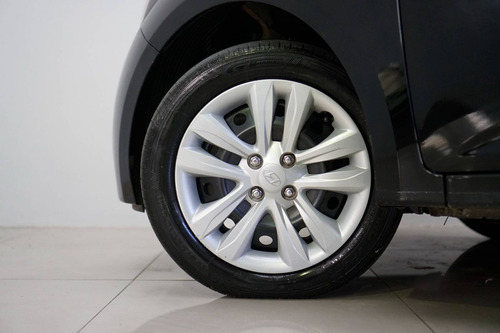 Hyundai Hb20s 1.6 Comfort Plus 16v Flex 4p Manual