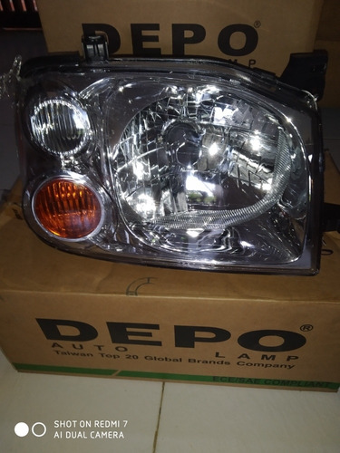 Faro Derecho Nissan Frontier Depo Original