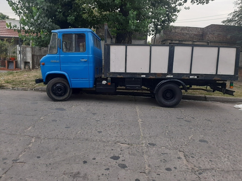 Mercedes 608