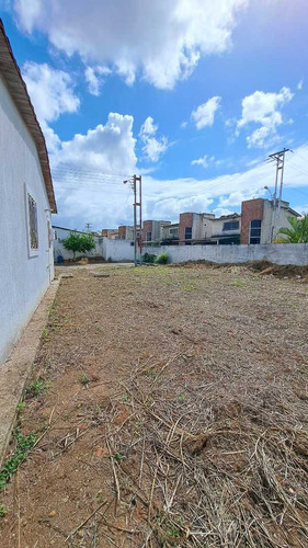 Imagen 12 de 16 de Se Vende Casa En Obra Gris Urb. Los Samanes Zona Industrial