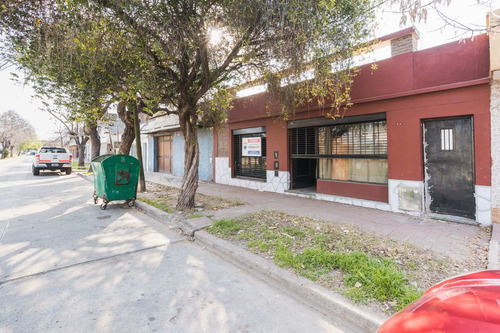 Imagen 2 de 8 de Casa 2 Dormitorios En Venta A Reciclar La Florida