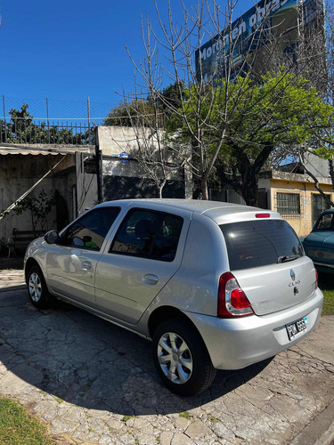Imagen 4 de 15 de Renault Clio 2016 1.2 Mio Confort Pack