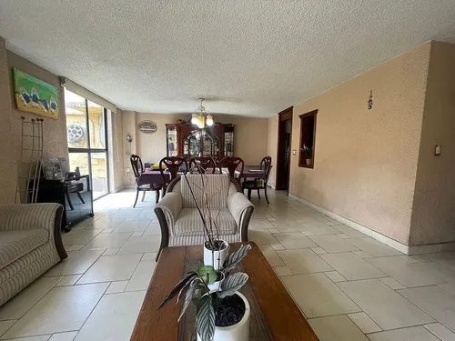 Casa En Venta, Vergel De Arboledas, 3 Recámaras. - foto 1