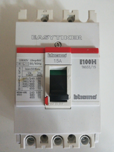 . Breaker De 3x15 Amp. Marca Bticino.mod:e100h.