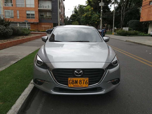 Mazda 3 Touring 2.0 Automático 2020 Gris