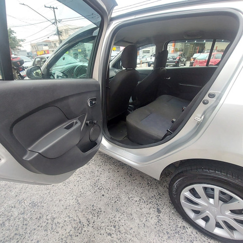 Renault Sandero 1.0 16v Expression Hi-flex 5p