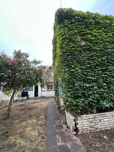 Casa Sobre Av T Edison 846