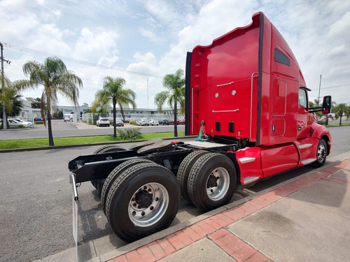 Kenwhort T680 2015 Rojo Cummins