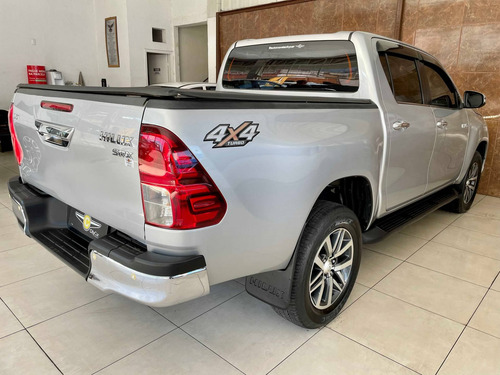 Imagem 7 de 10 de Toyota Hilux 2.8 Srx 4x4 Cd 16v Diesel 4p Automático