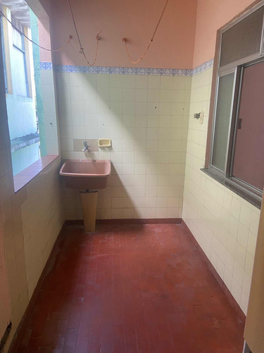 Alugo Casa 3 Quartos Com Terraço Amplo