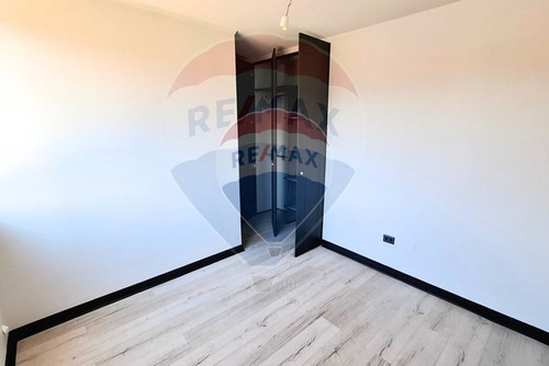 Casa En Arriendo, Sin Uso