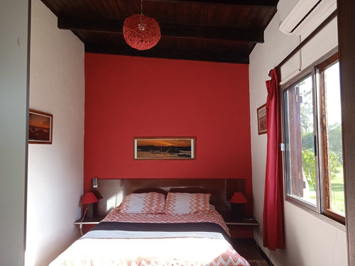 Casa Nueva, Rodeada De Naturaleza, En Diamante De La Pedrera