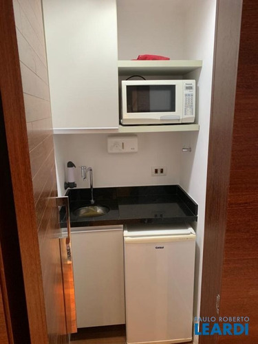 Imagem 11 de 13 de Conj. Comercial - Jardim Guedala - Sp - 616315