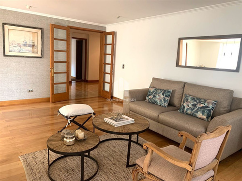 Arriendo Dpto. De 3 Dorm. Mas Servicios En Las Condes