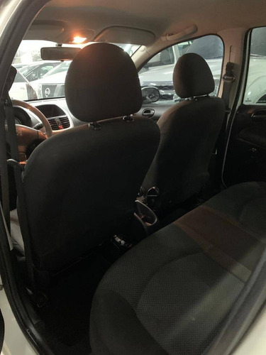 Imagem 2 de 7 de Peugeot 207 1.4 Active 8v Flex 4p Manual