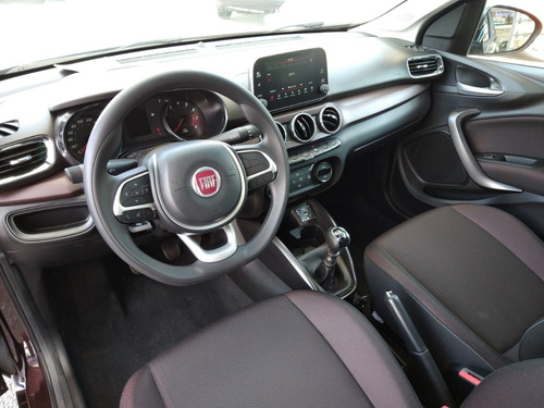 Fiat Cronos 1.8 Patente