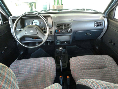 Imagem 8 de 9 de Ford Escort 1.6 L 8v Gasolina 2p Manual