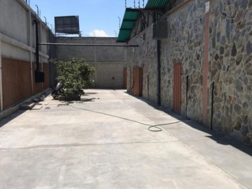 Imagen 13 de 30 de Oficinas En Venta Zona Oeste Barquisimeto 21-12023 @m