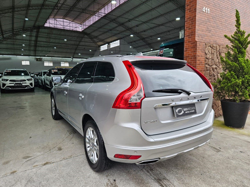 Volvo XC60 2.0 T5 DYNAMIC FWD TURBO GASOLINA 4P AUTOMÁTICO