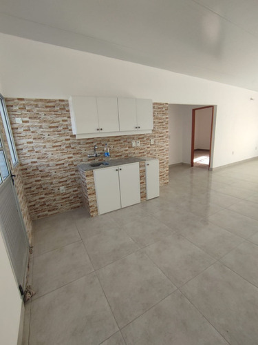 Alquiler Casa 2 Dormitorios - Paso Carrasco - Nueva