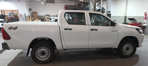 Toyota Hilux Pick-Up 2.4 Cd Dx 150cv 4x4