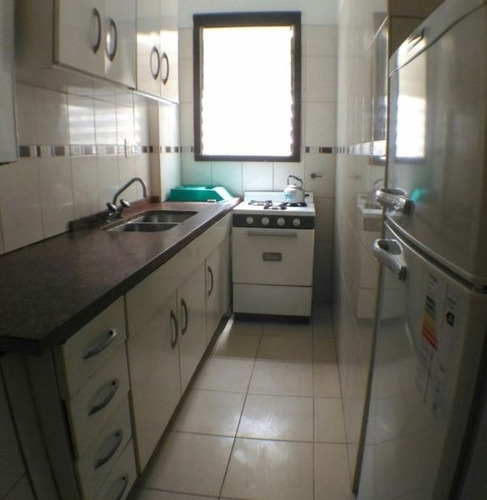 Imagen 4 de 11 de Vendo Departamento De 2 Ambientes Zona Aldrey