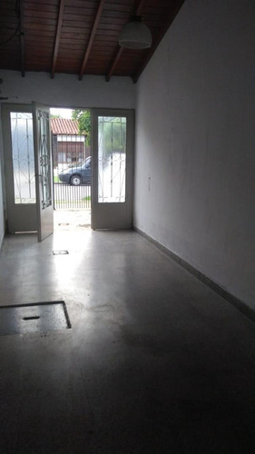 Imagen 4 de 23 de Casa Con Fondo Y Garage Pasante!!!