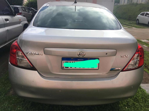 Nissan Versa 2012 1.6 16v Sv Flex 4p