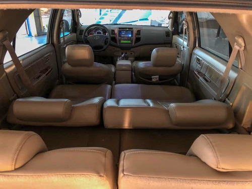 Toyota Sw4 2011 3.0 Srv 7l 4x4 Aut. 5p