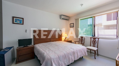 Casa En Renta En Lomas De Juriquilla, Querétaro