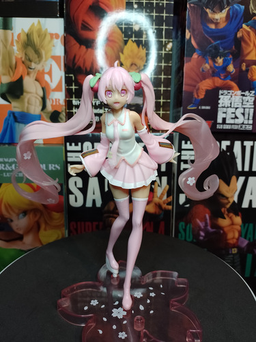 Figura Vocaloid Hatsune Miku Sakura Ver. Cherry