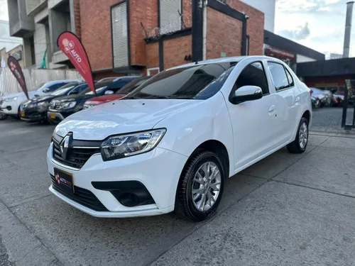 Renault Logan 1.6 Expression / Life +