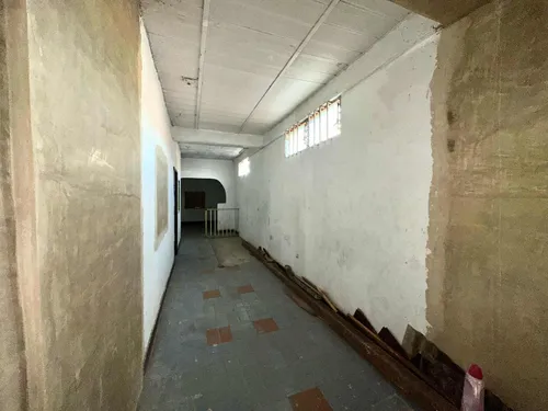 N.m Casa Gris En Barrio Obrero