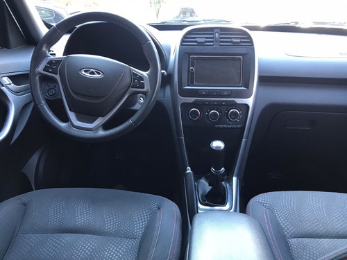 Imagen 13 de 14 de Chery Tiggo 3 2017 Blanca