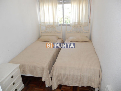 Imagen 13 de 21 de Apartamento En Mansa, 3 Dormitorios *