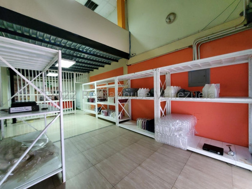 Imagen 8 de 11 de Venta De Galpón Con Almacén Prolongación Av. Aragua 23-6247gbf