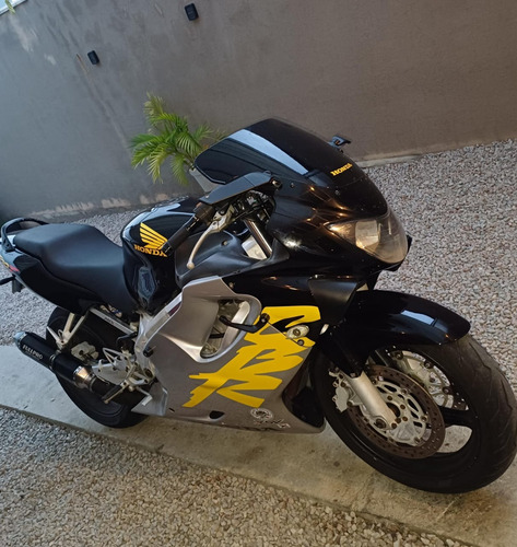Cbr 600 F4