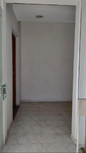 Casa En Venta - 3 Dormitorios 2 Baños - Azul