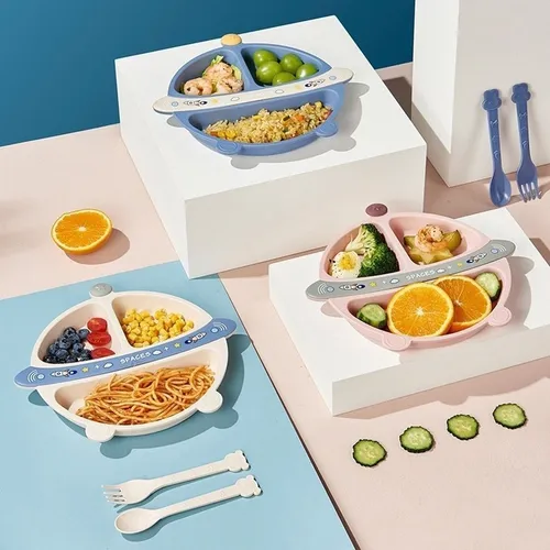 Set De Plato Y Cubiertos Infantiles Niños Bébes Plástico - $ 12.000