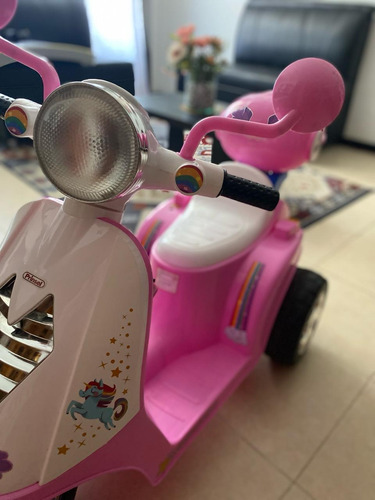 Moto Eléctrica Rosa Vespa Martina Marca Prinsel