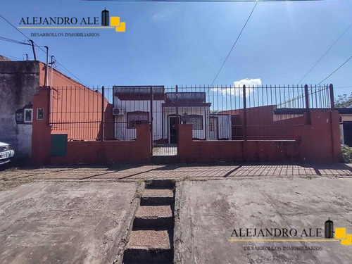 Imagen 1 de 8 de Casa - Billinghurst