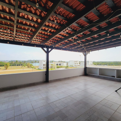 Casa En Venta Muy Amplia Fraccionamiento Río Del Dorado