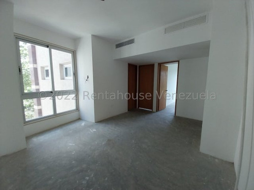 Apartamento En Venta A Estrenar Campo Alegre Caracas 24-27927 Mr.