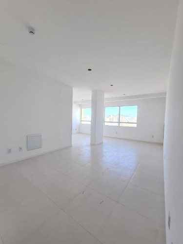 Imagem 4 de 13 de Excelente Sala Comercial Em Capoeiras - Florianópolis/sc - Sa0794