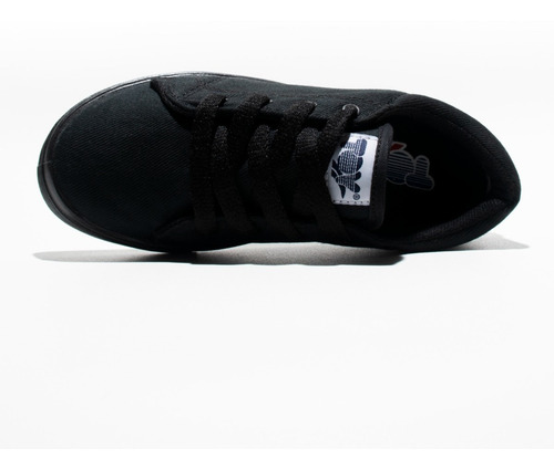 Imagen 2 de 8 de Zapatilla Escolar Toy Negra Cordones (27 Al 33) Art 1154ln
