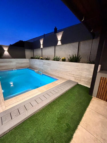 Propiedad Remodelada Completamente! Estancia Liray