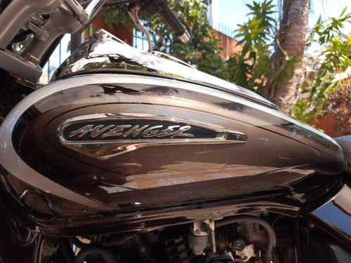 Avenger 220 Cc Bajaj