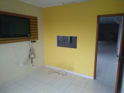 Imagem 12 de 15 de Casa À Venda Na Rua Nair Dal Bone Gomes Pereira, Jardim Guapituba, Mauá - Sp - Liv-12941