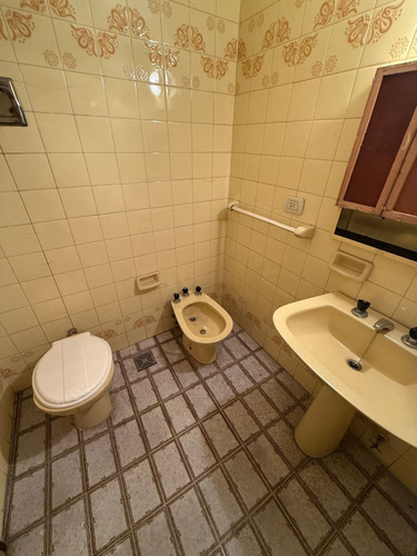 Venta, Casa Con Local S/ Lote 8.40x22, Villa Lugano